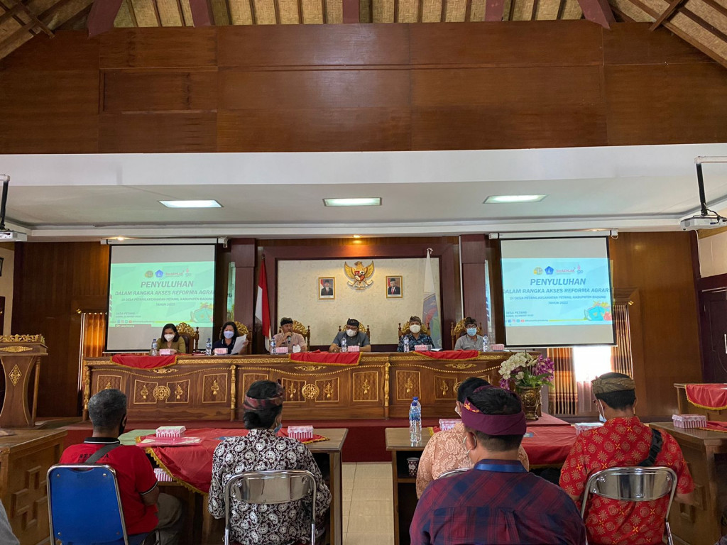 BPN Kabupaten Badung Mengadakan Penyuluhan Kegiatan Akses Reforma Agraria Tahun 2022 di Kantor Desa Petang